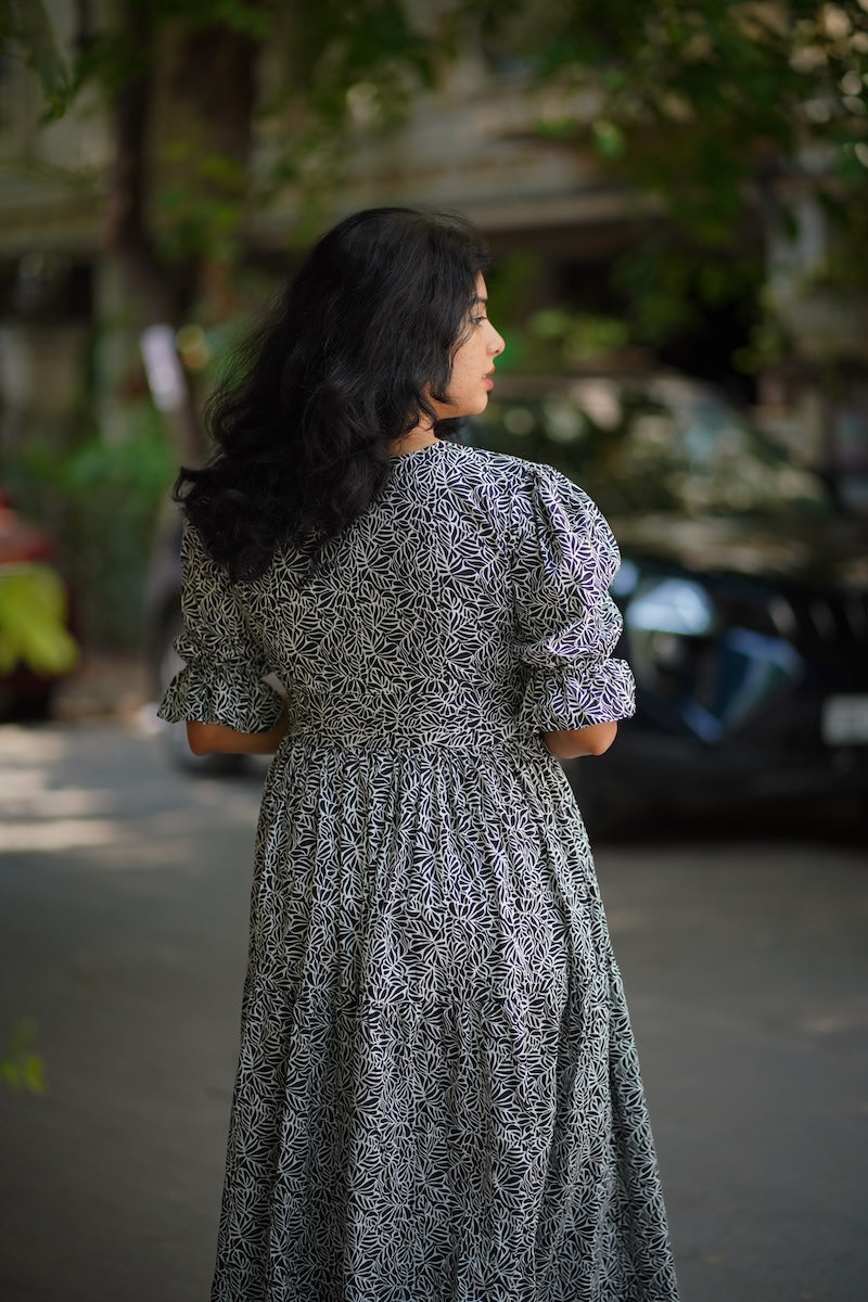 ruva abstract black cotton dress image 4