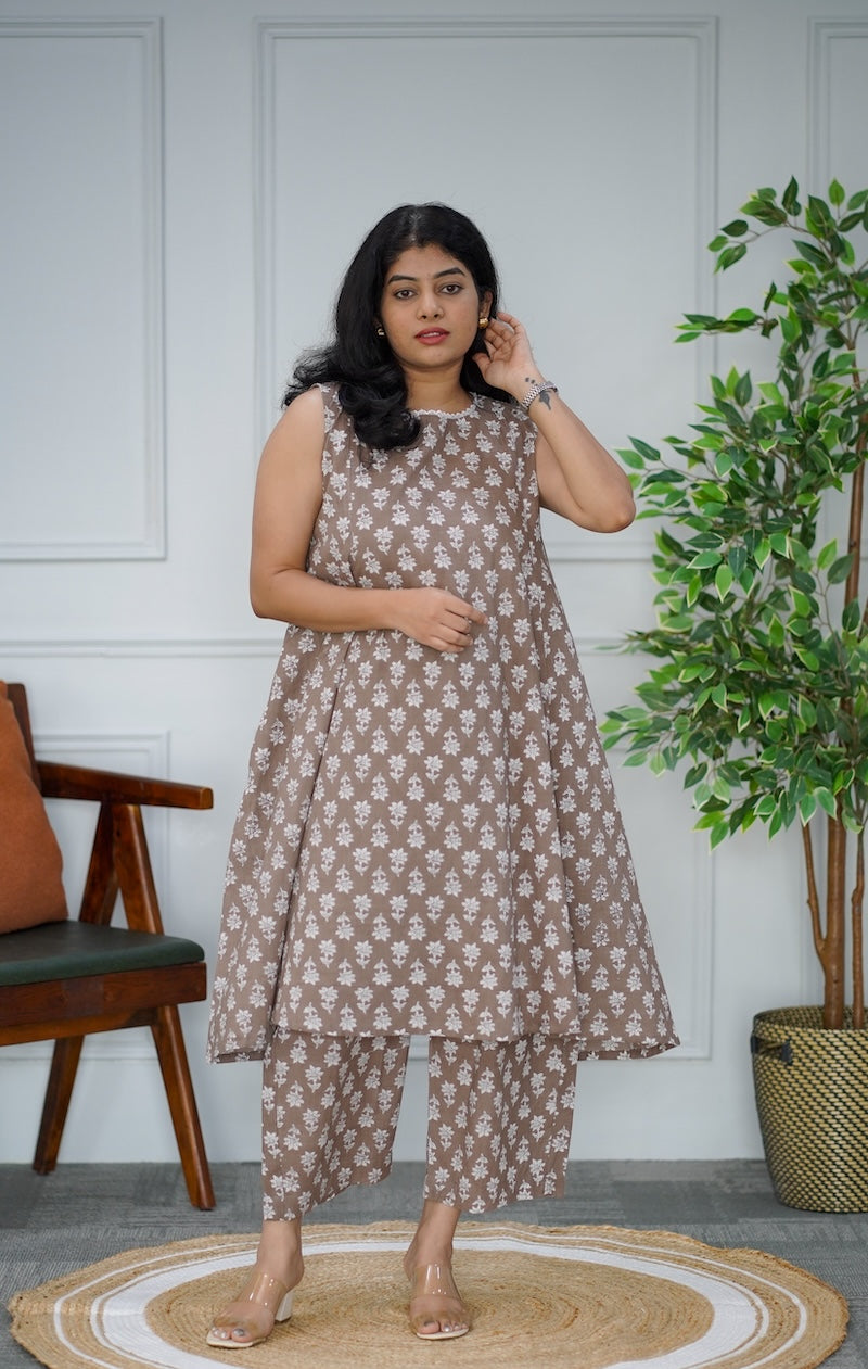 warm beige cotton co-ord set image 3