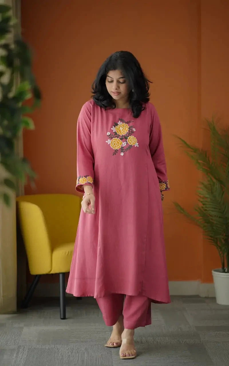 Raashi Embroidered Cotton Co-ord Set