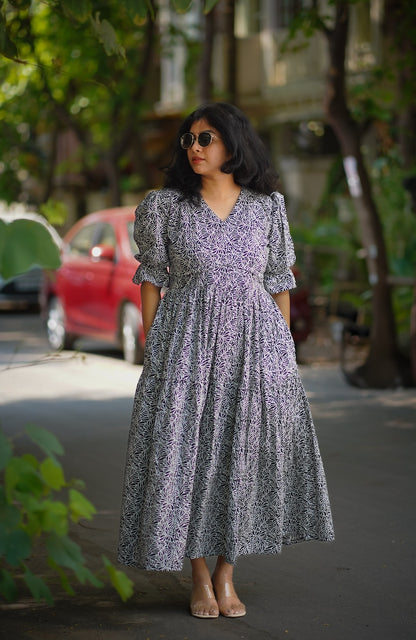 Ruva Abstract Black Cotton Dress image 5