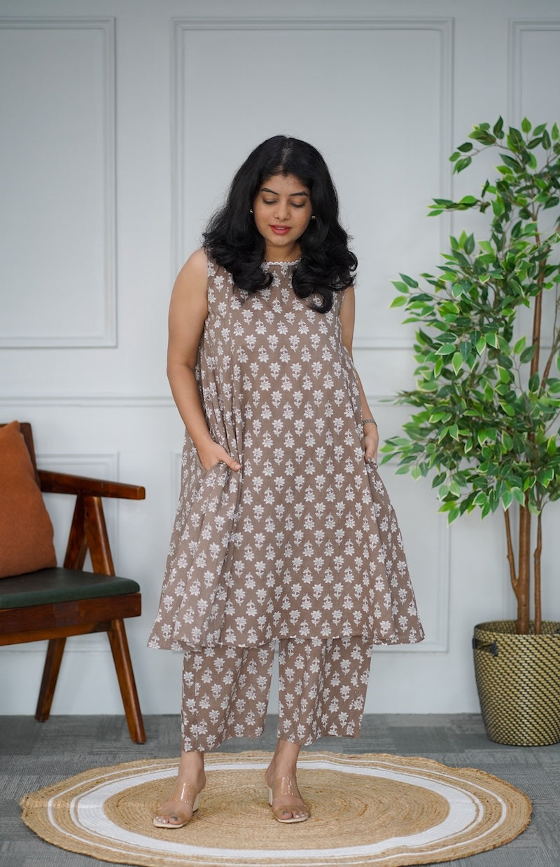 warm beige cotton co-ord set image 2